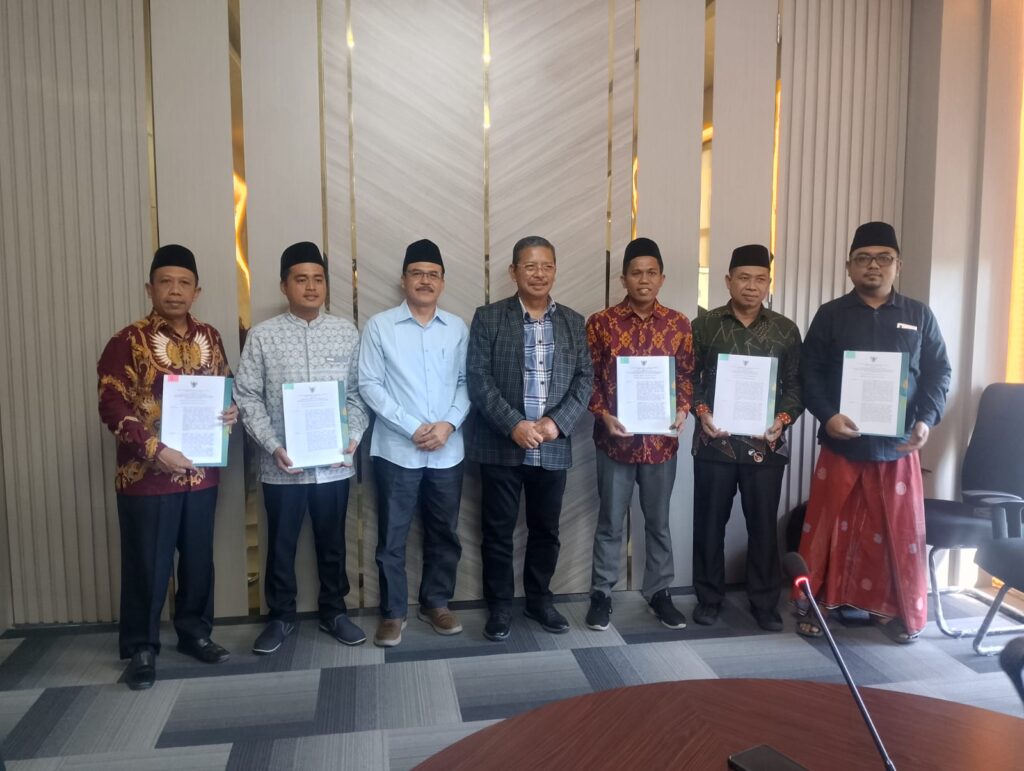 https://syaikhonakholilsidogiri.ac.id/author/admin/